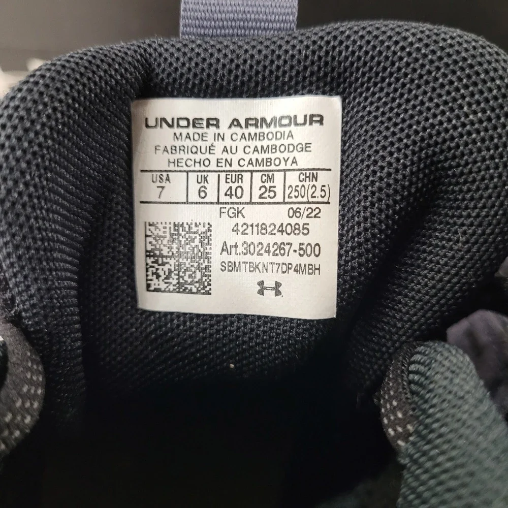 Under Armour Charged Bandit Trek 2 Mens‎ Hiking Boots Gray 3024267-500 Size 7